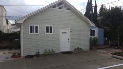 Gallery photo 9 of 11